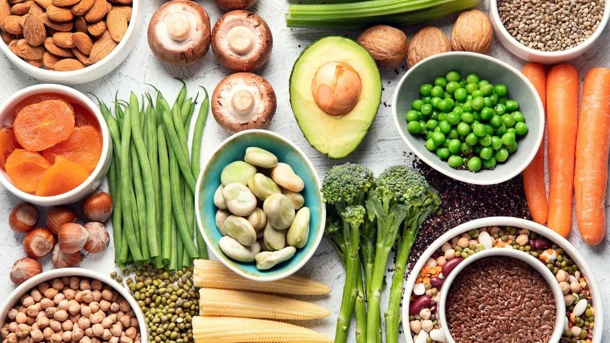 Diagram of plant based eye nutrient sources
